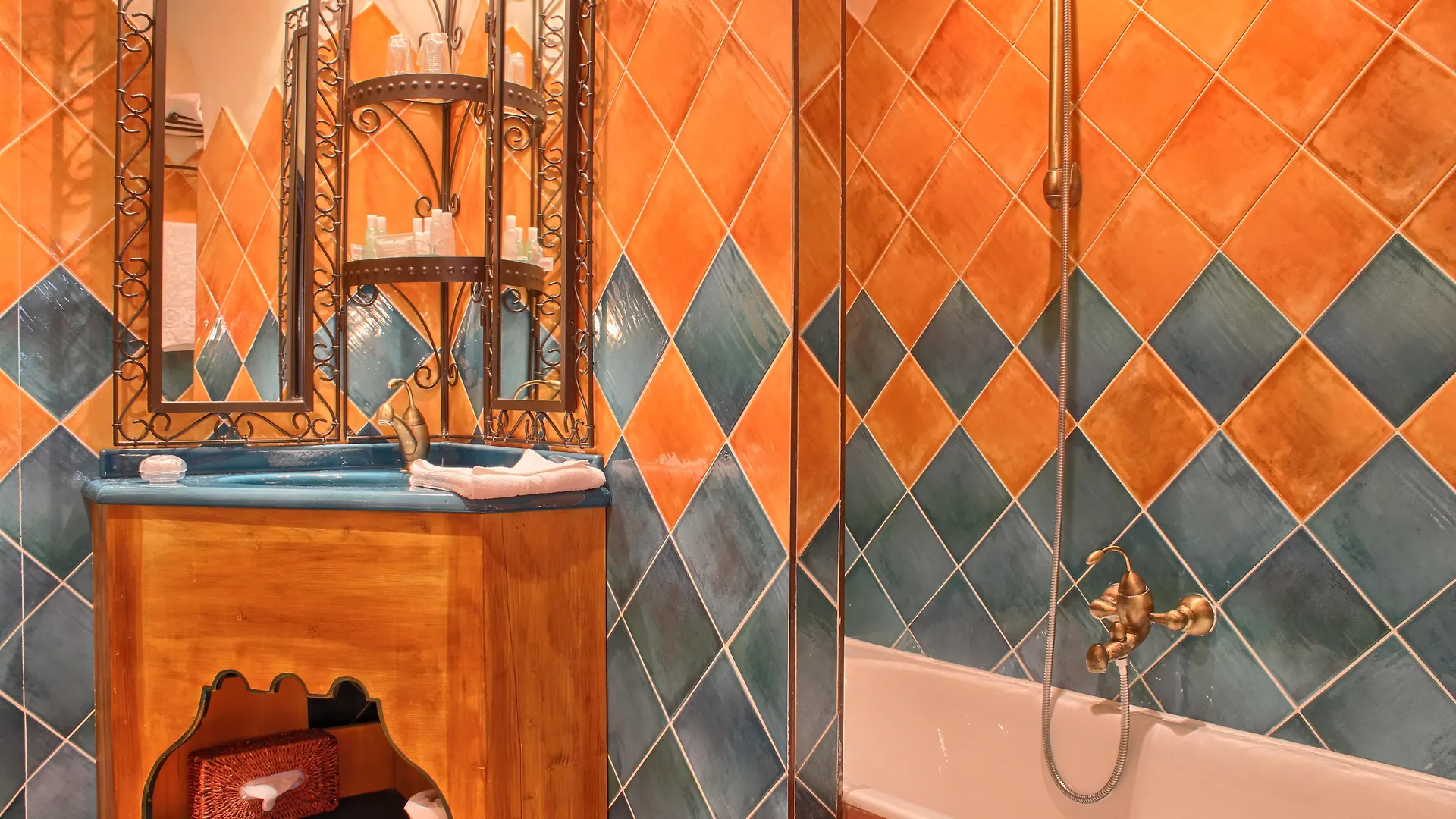 *** Hotel Villa Royale Montsouris Paris Frankreich