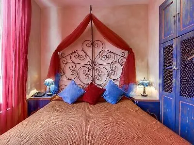 Villa Royale Montsouris Paris Hotel